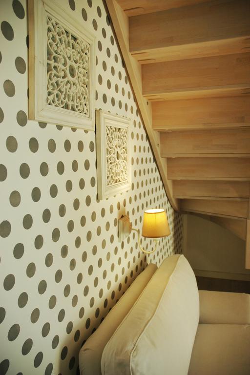 - Shabby Chic * Milan